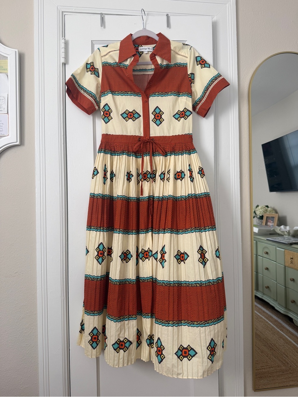 HUNTER BELL Colby Dress in Diana Print - Picture 2 of 4